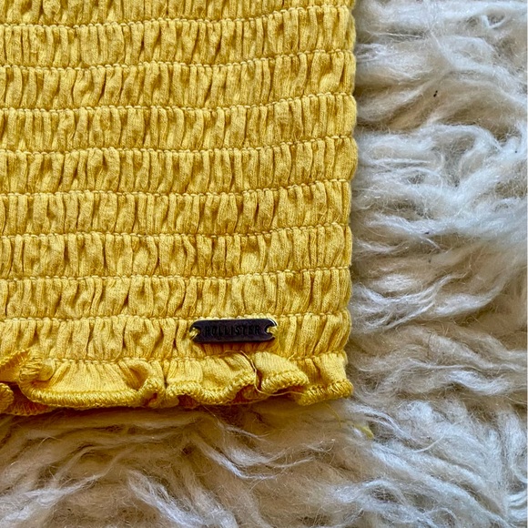 Hollister Smocked Halter Top - Picture 2 of 5